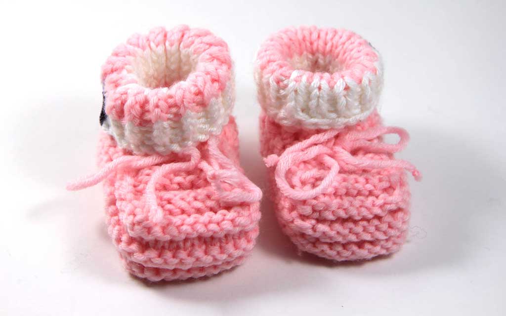 einfache Babyschuhe stricken