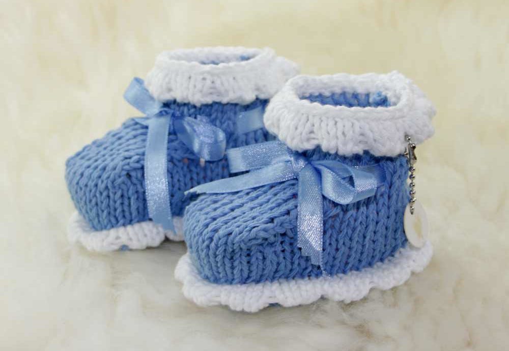 einfache Babyschuhe stricken