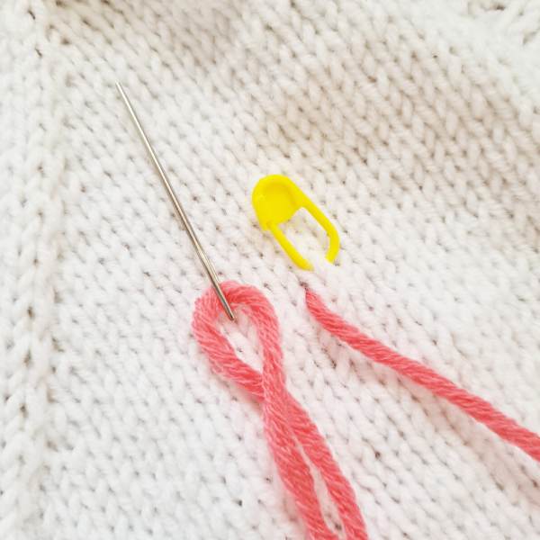 Einfache Blume sticken- einstechen