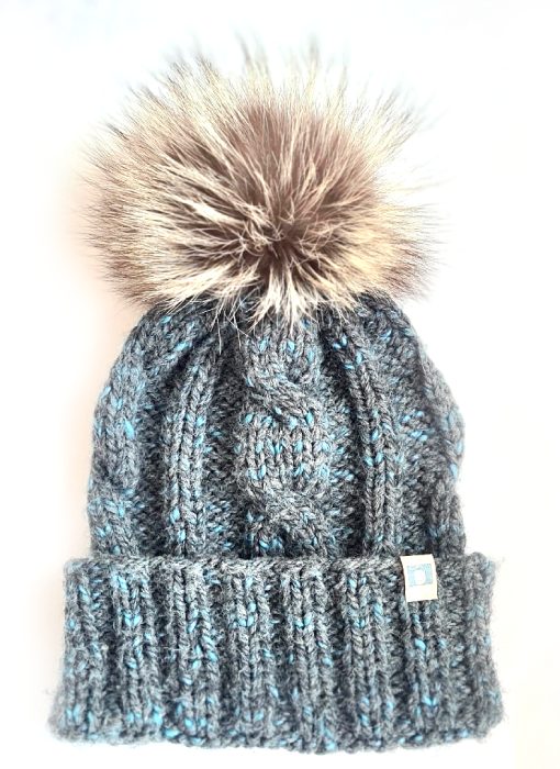 Mütze mit Bommel stricken – Einfache Strickanleitung
